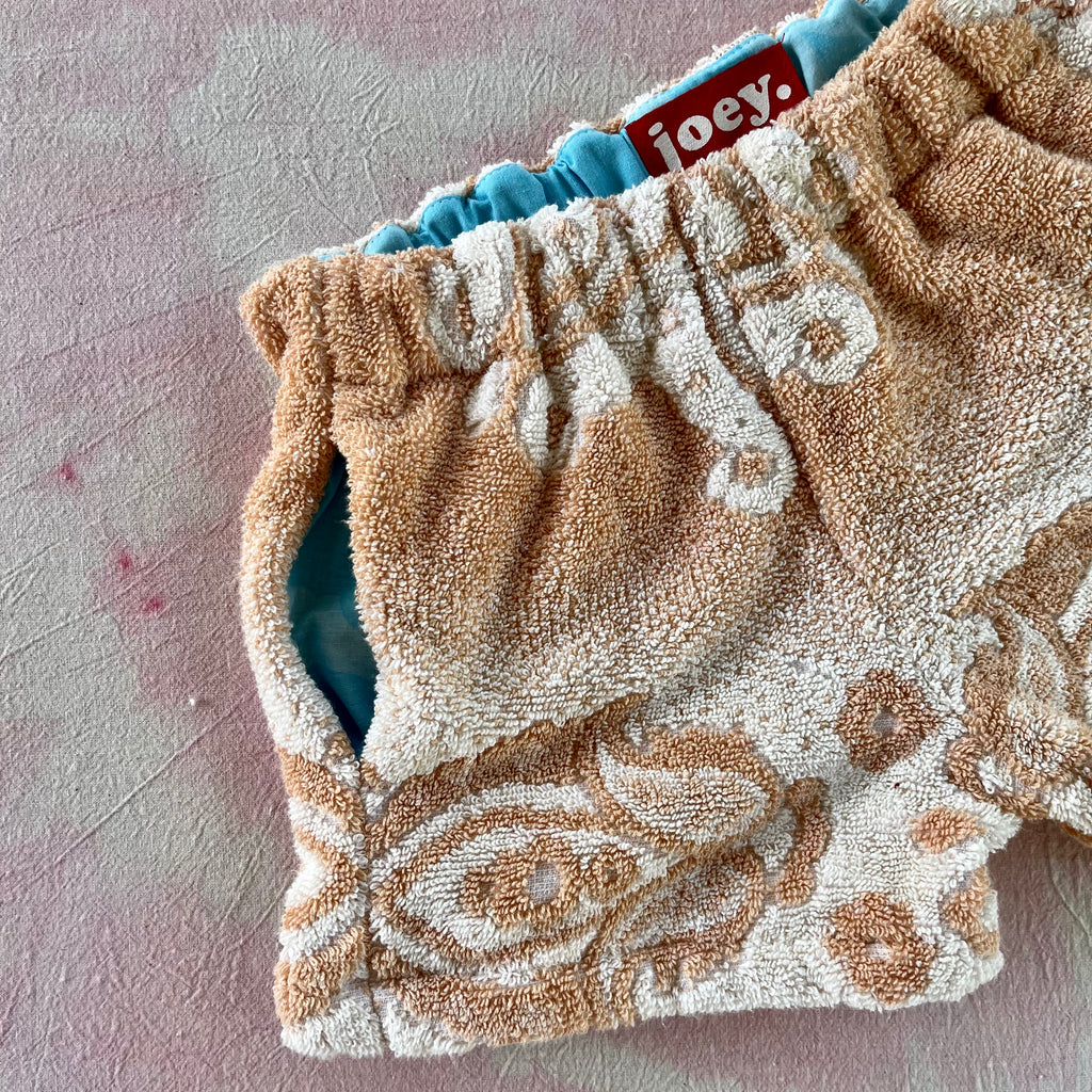 JOEY VINTAGE TOWEL SHORTS - CREAM DREAM  - 3-4 YEARS