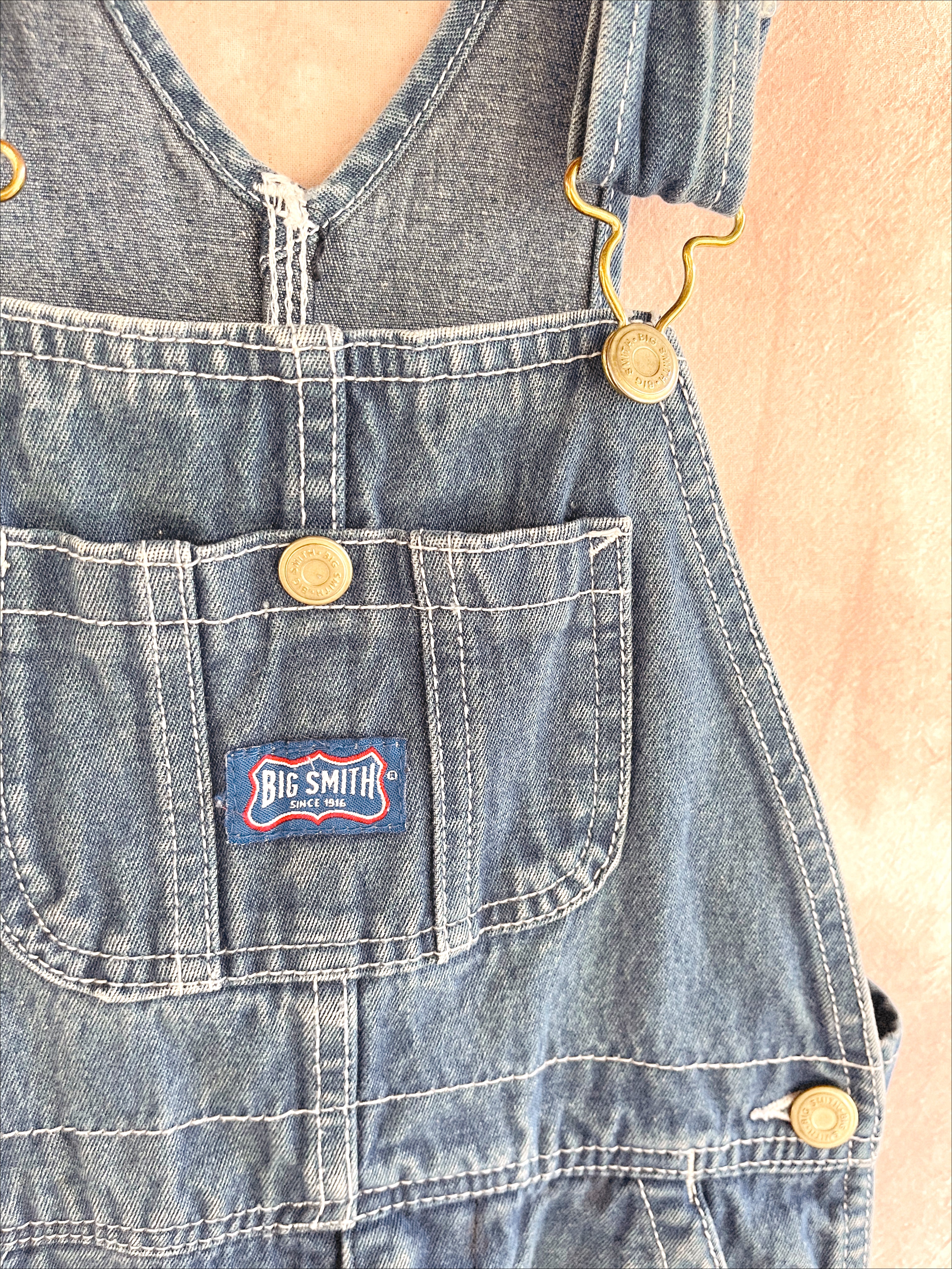BIG SMITH 
サロペットジーンズ 50年代 黒タグ オーバーオール Men's Big Smith® Stonewashed Denim Bib Overalls | Liberty®