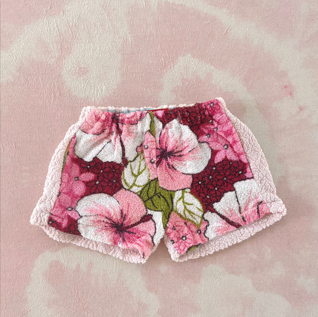 JOEY VINTAGE TOWEL SHORTS - PINK HIBISCUS / CANDY FLORAL  - 3-4 YEARS